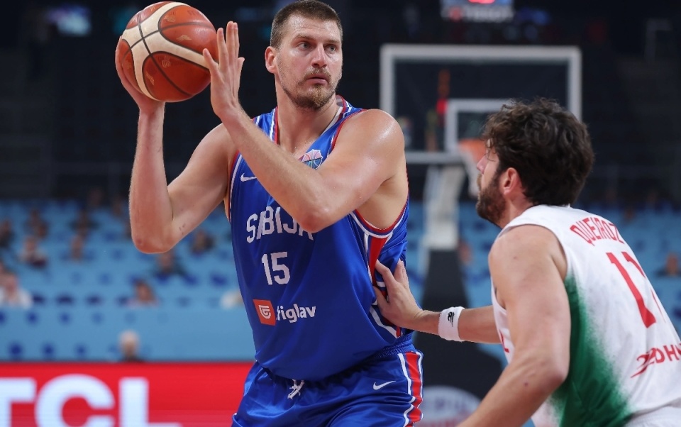 基奇终于打, 赛胜利