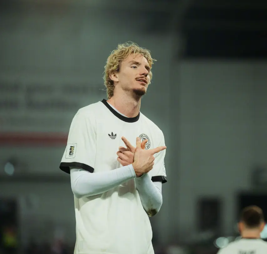 本场比赛纽, 连胜排名小 本场比赛纽, 连胜排名小